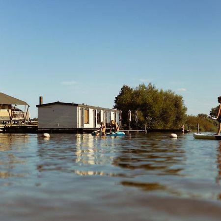 Luxury Lake Lodge Alphen  Экстерьер фото