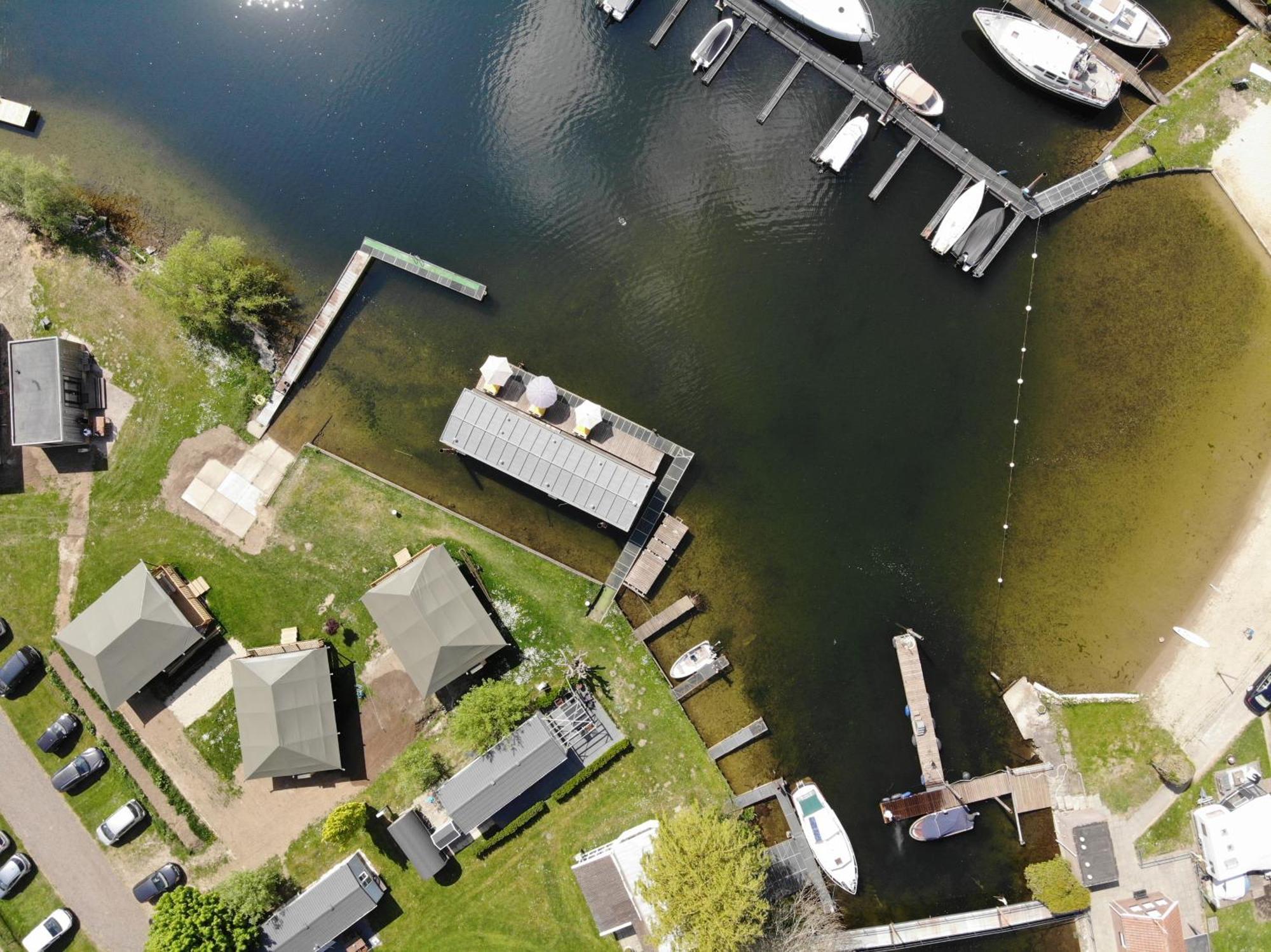 Luxury Lake Lodge Alphen  Экстерьер фото